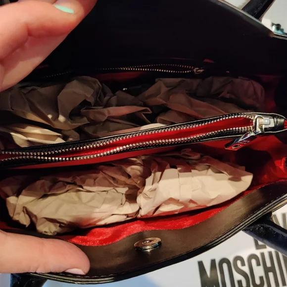 Gorgeous Love Moschino handbag - Picture 6 of 7